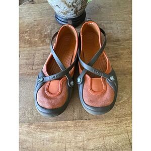 Free with purchase 🛍️Crocs Celeste Woman’s 5 Orange Straps Mary Jane Flats